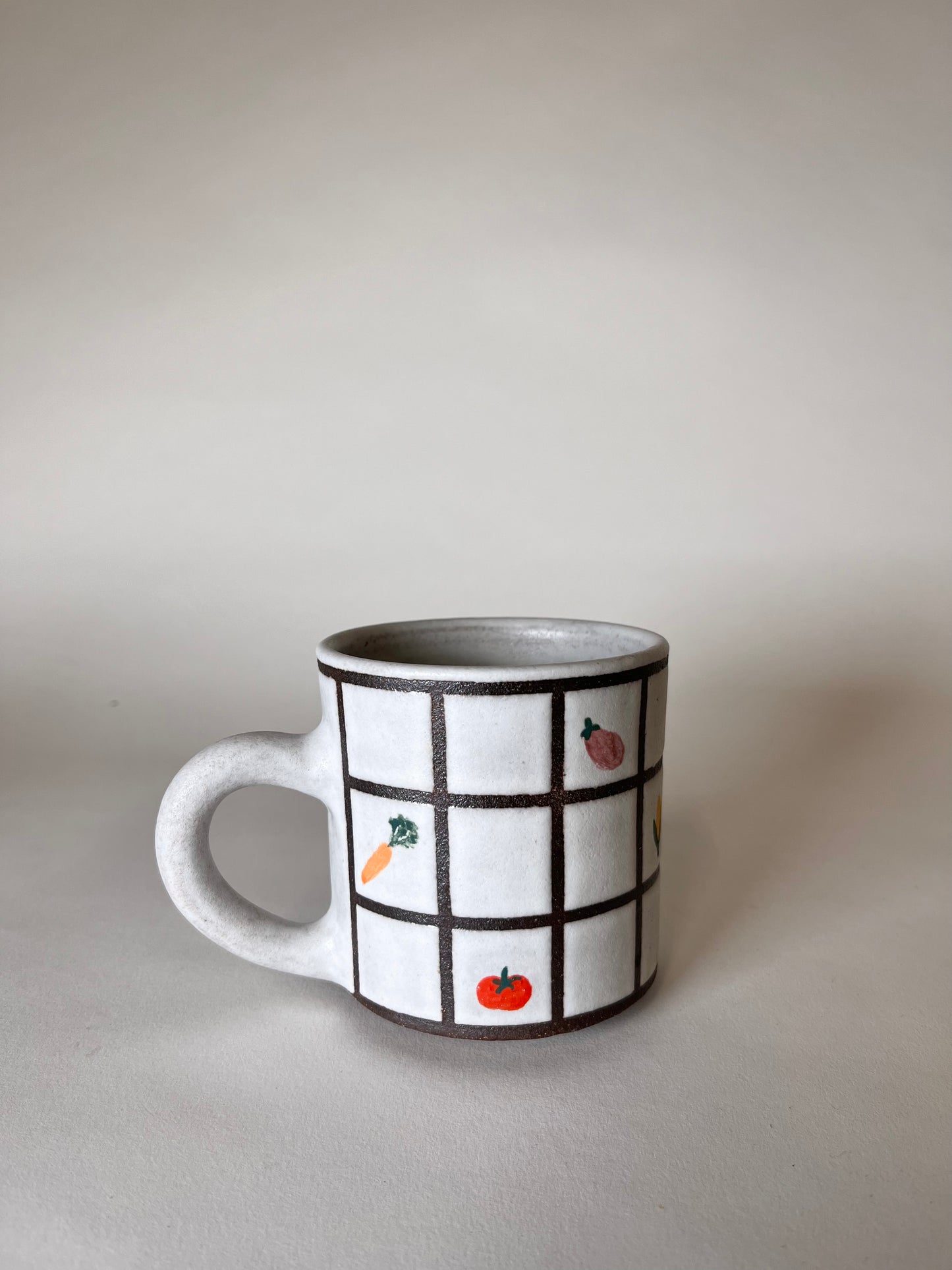 medium vegetable tile mug